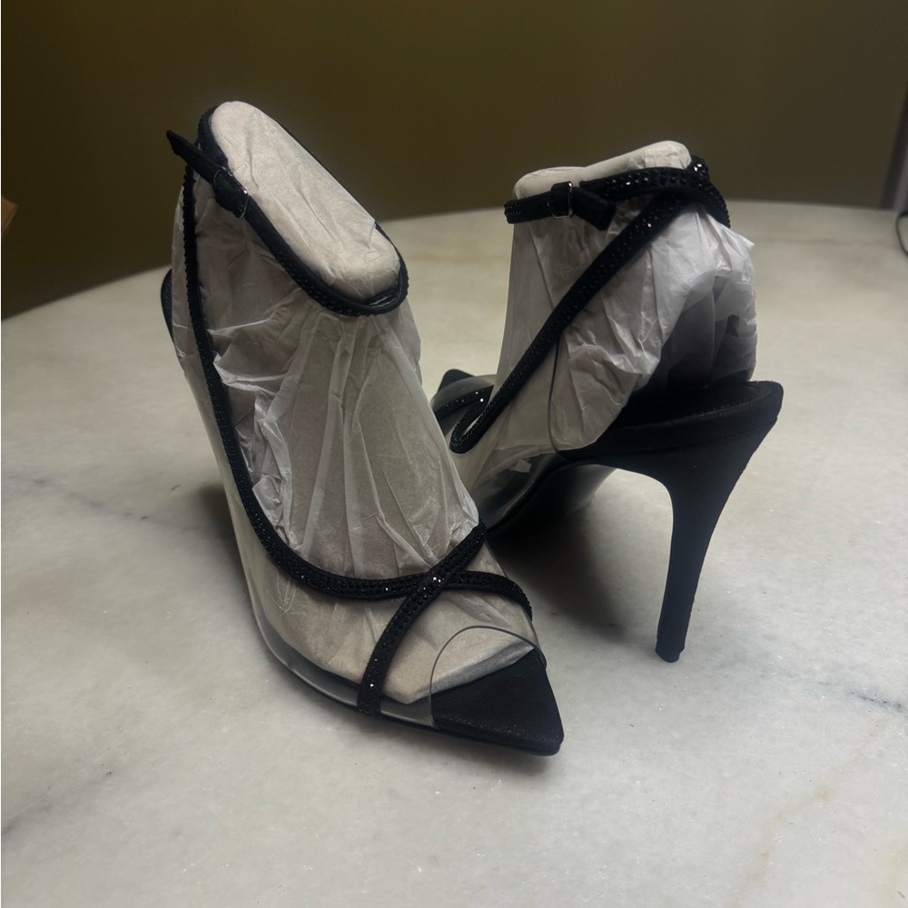 Nine West Black and White Heels